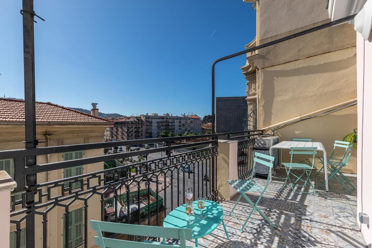 Squared Head-Apartment With Terrace In Νίκαια Εξωτερικό φωτογραφία